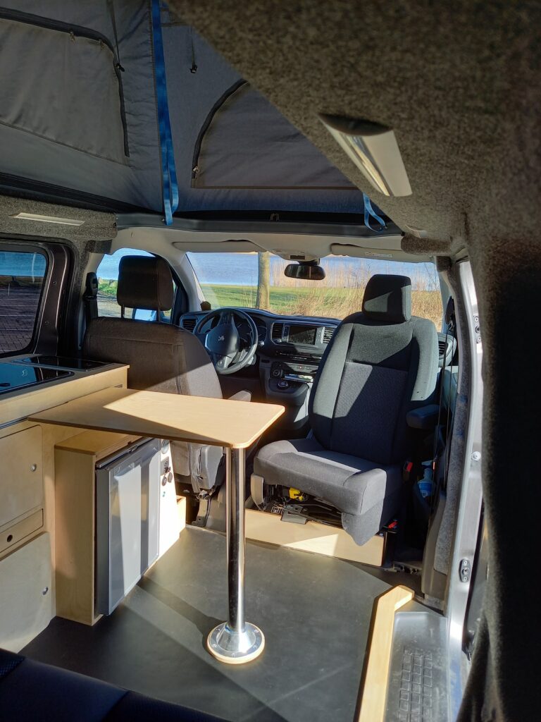 Citroen Jumpy Peugeot Expert ab 2016 mit langem Radstand (L3) 2 20220223 112402